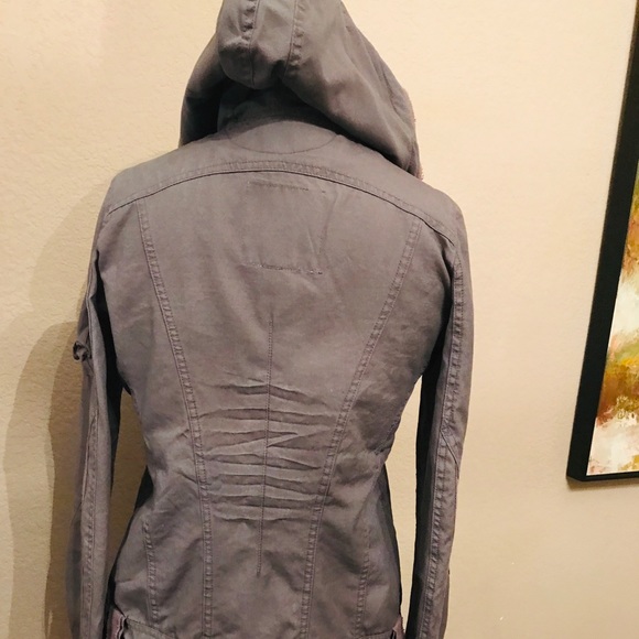 Jacket - Picture 3 of 3